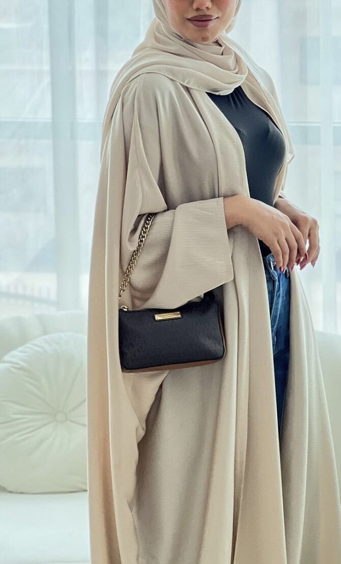 Breezy chic Abaya