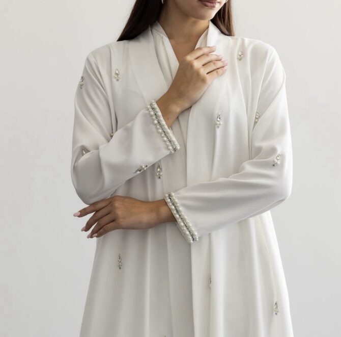 White stone abaya