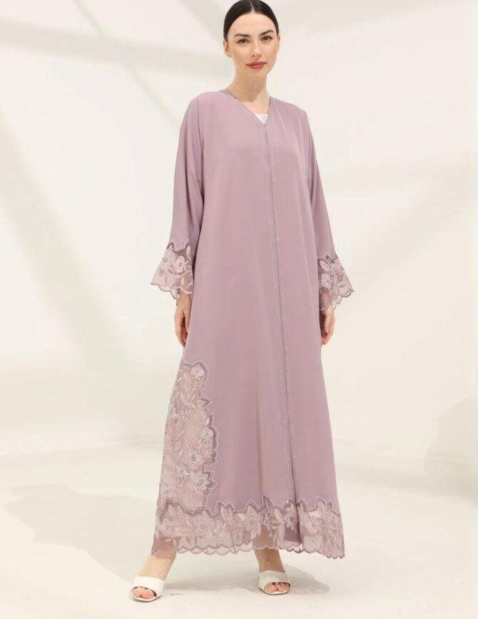Daphne abaya