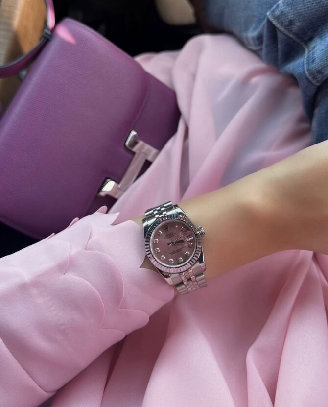 Pink escape